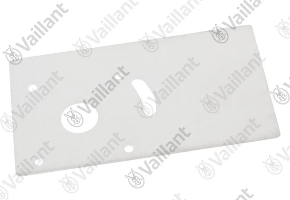 Weiße Isolierplatte von Vaillant mit mehreren Löchern und Ausschnitten, geeignet für die Installation in Heizsystemen.